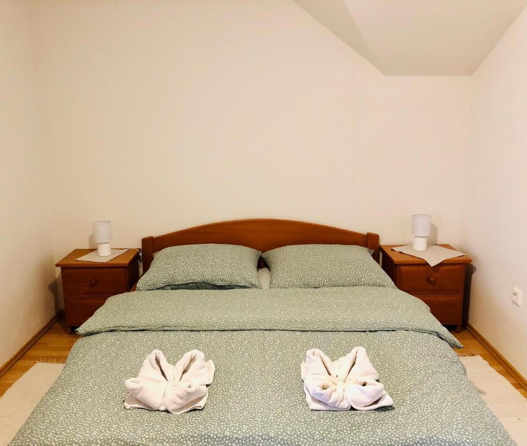 Privat Majo Hotel Liptovsky Mikulas Bagian luar foto