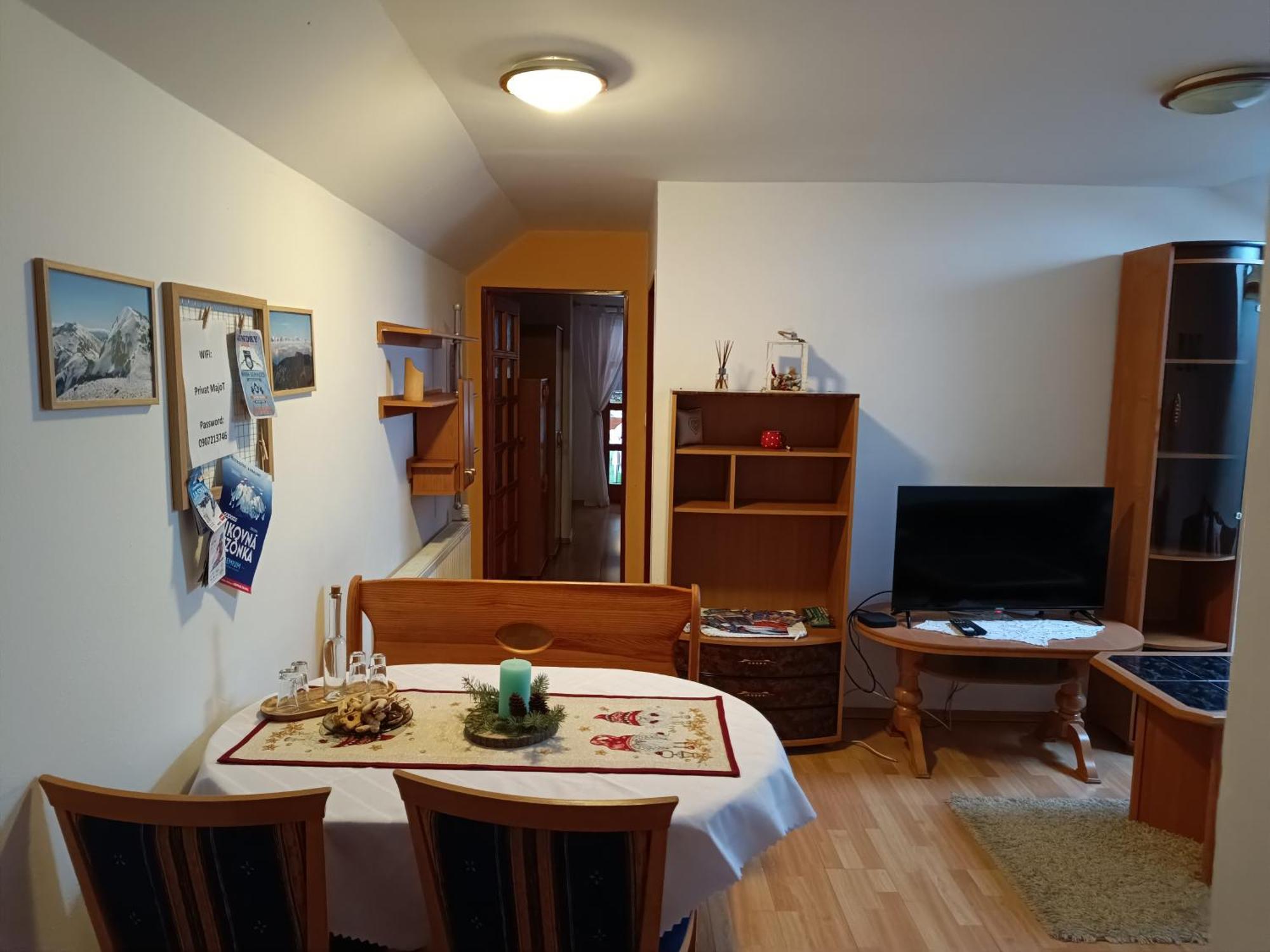 Privat Majo Hotel Liptovsky Mikulas Bagian luar foto