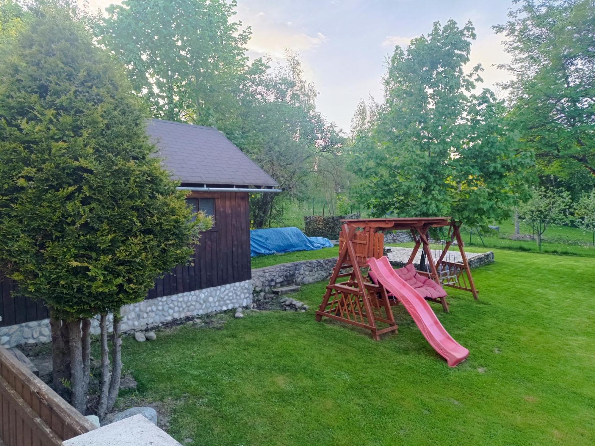 Privat Majo Hotel Liptovsky Mikulas Bagian luar foto
