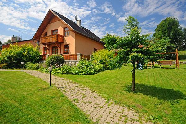 Privat Majo Hotel Liptovsky Mikulas Bagian luar foto